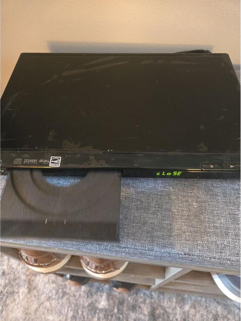 Sony DVP-SR210P Slim Compact DVD Player with Progressive Scan